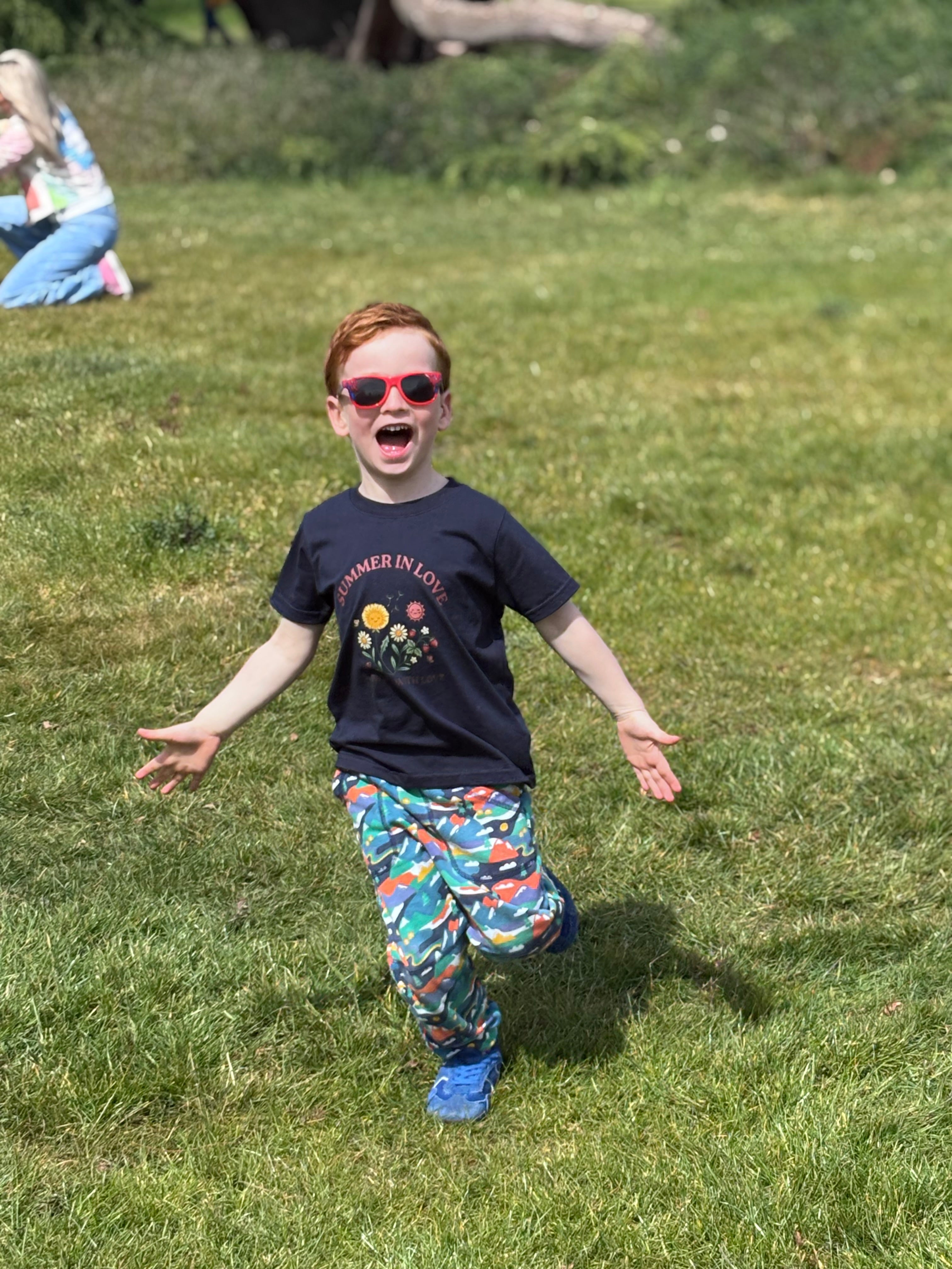 Summer in Love — Kids Tee